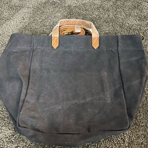 Thirty one causual crossbody